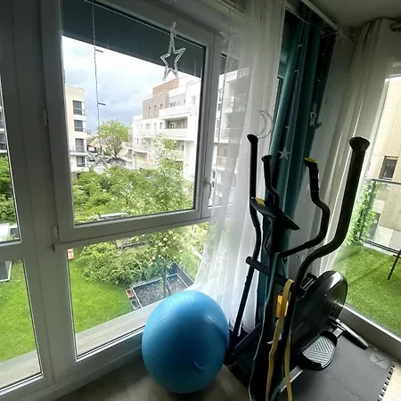 Construit En 2020, 82m2, Entre Paris Et Apartment